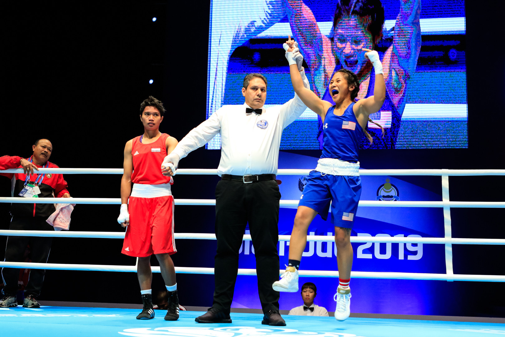 Breeanna Locquiao narrowly defeated Indonesia's Endang Endang in the light flyweight division ©Russian Boxing Federation