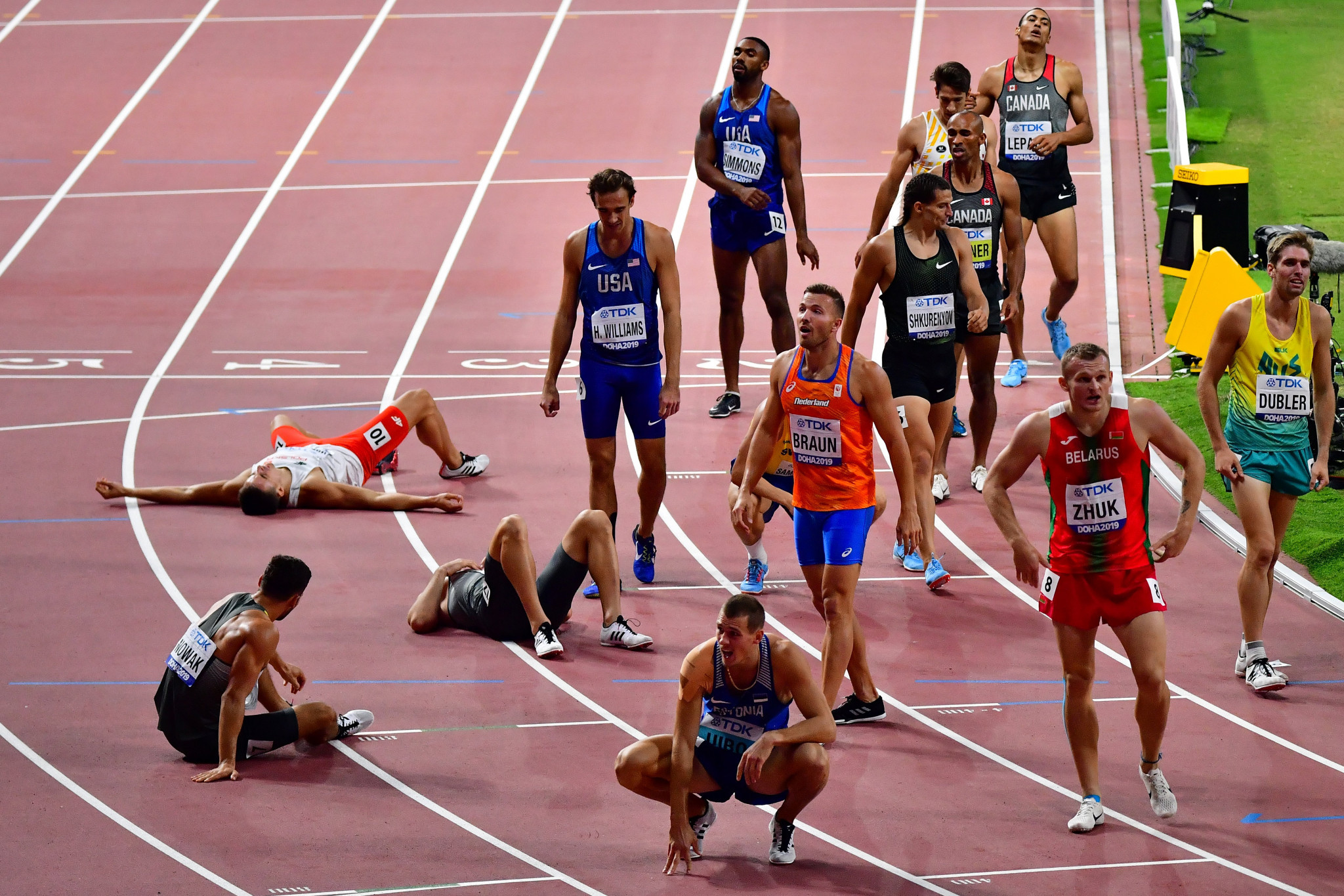 Competitors in the men's decathlon are glad it is over following the final of the 10 events, the 1500m, an event that finished in the early hours of the morning ©Getty Images