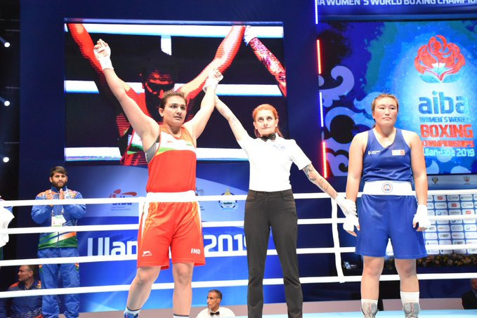 Saweety Boora of India was the unanimous winner against Myagmarjargal Munkhbat of Mongolia ©Twitter