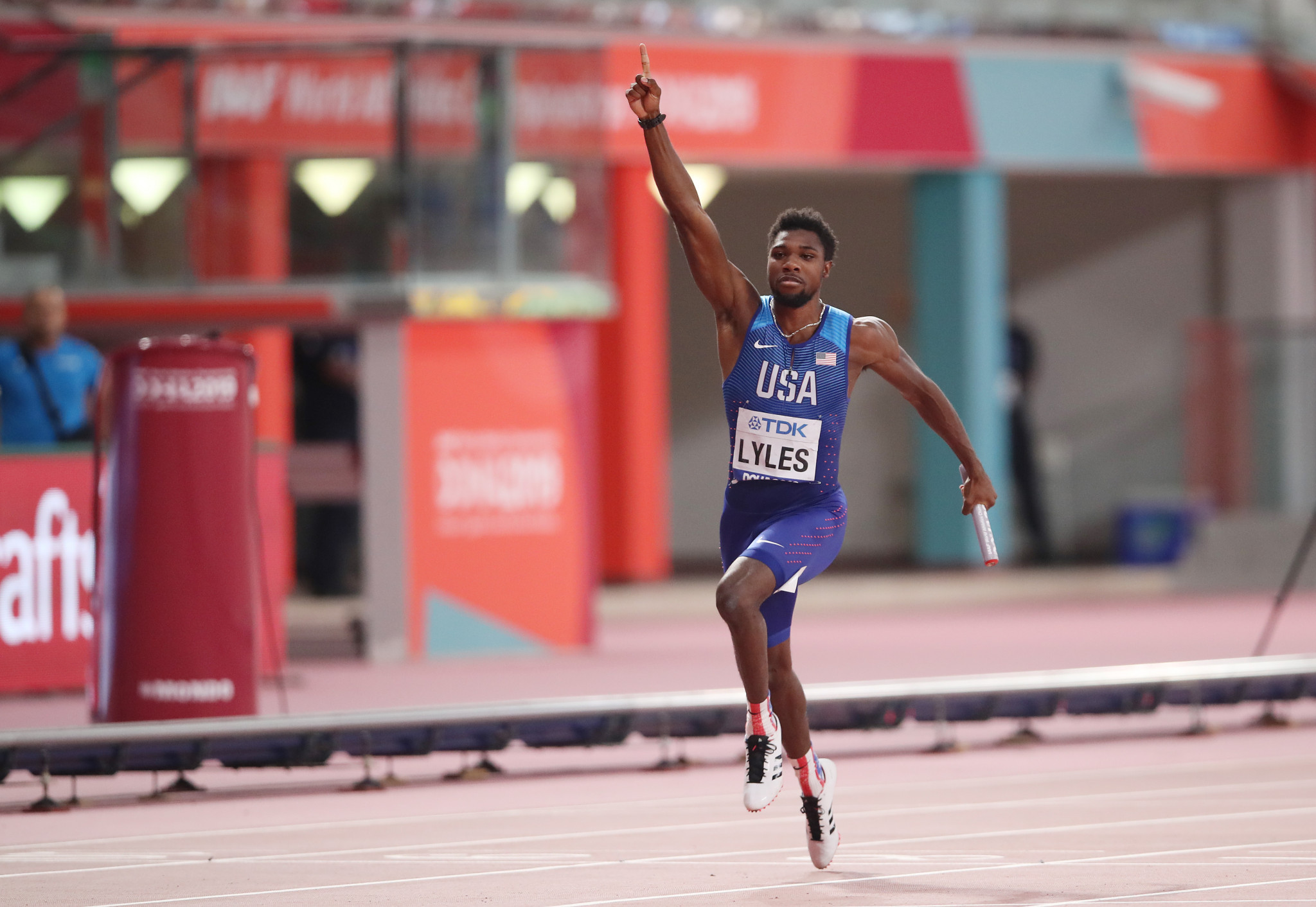 Noah Lyles anchored the US to victory in the men's 4x100m relay ©Getty Images