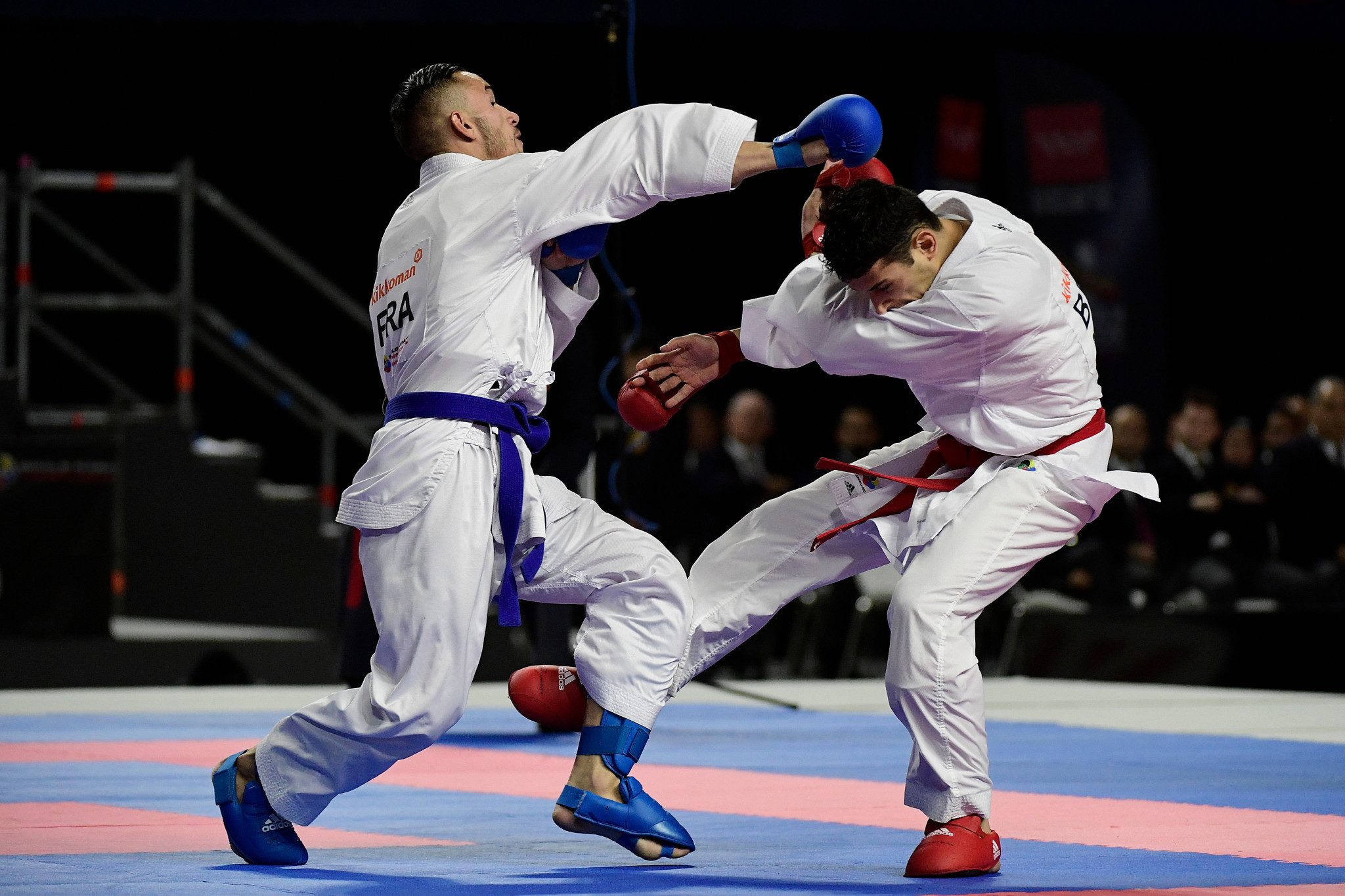 Steven Da Costa, left, marked his return from injury with gold in the men's under-67kg division ©Getty Images