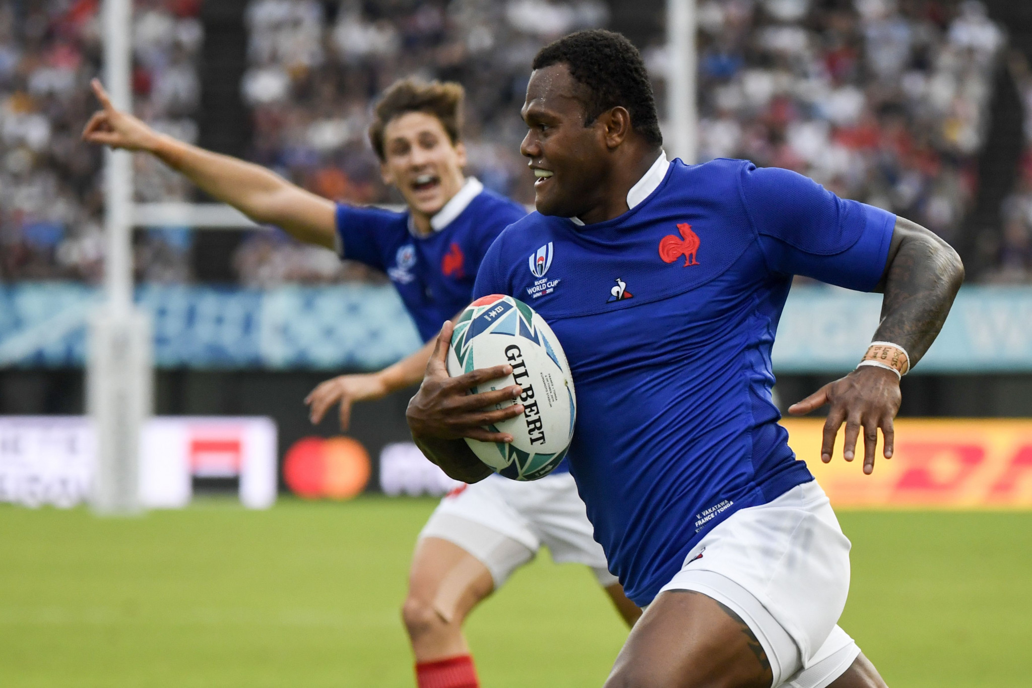 Virimi Vakatawa crossed for France as they initially took control against Tonga ©Getty Images
