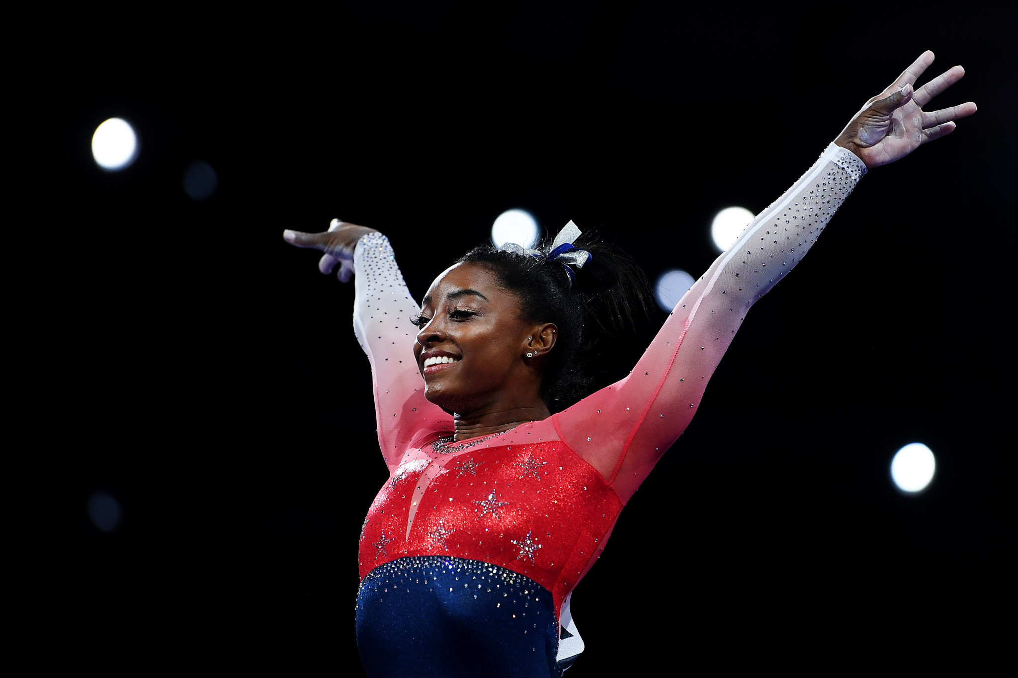 Biles claims record 21st World Championship medal as US triumph