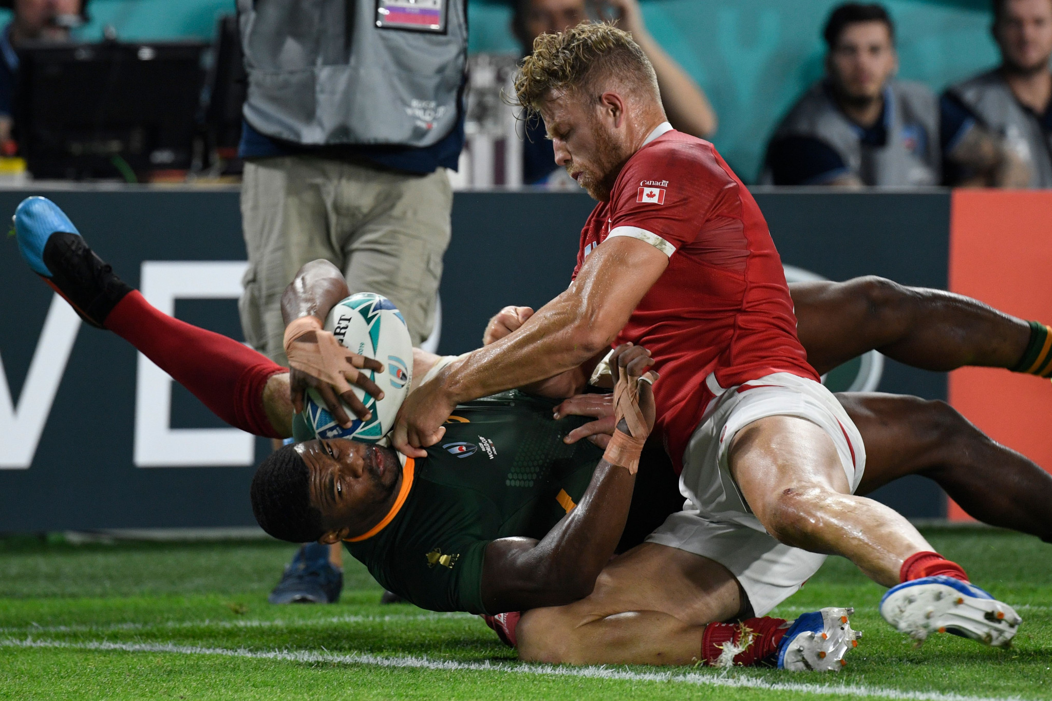 South Africa refused to take their foot of the gas, illustrated by try-scorer Warrick Gelant ©Getty Images