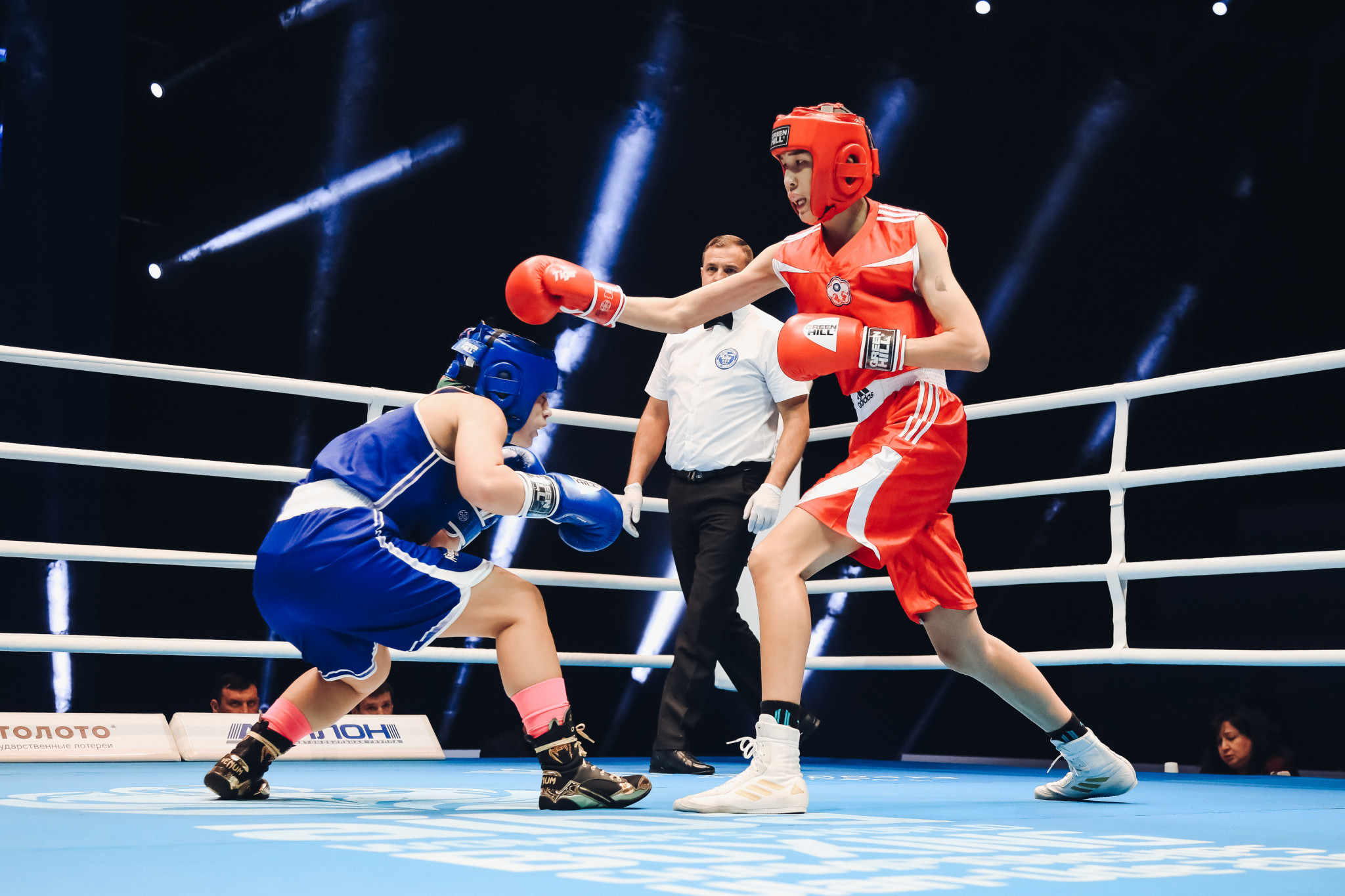 Bantamweight top seed Huang Hsiao-Wen of Chinese Taipei was in action ©AIBA