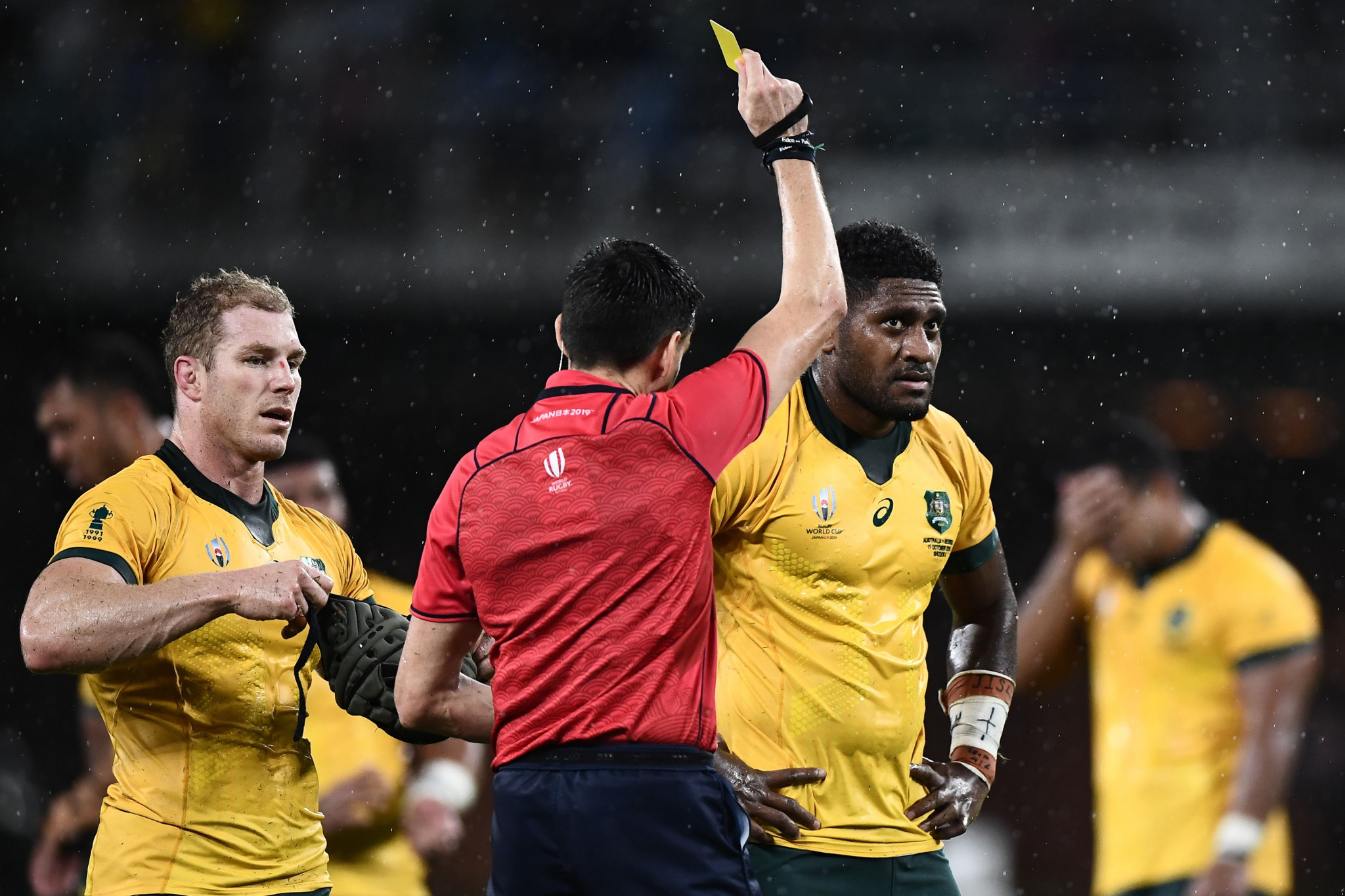 Isi Naisarani was yet another yellow-card victim for Australia and could have no arguments ©Getty Images