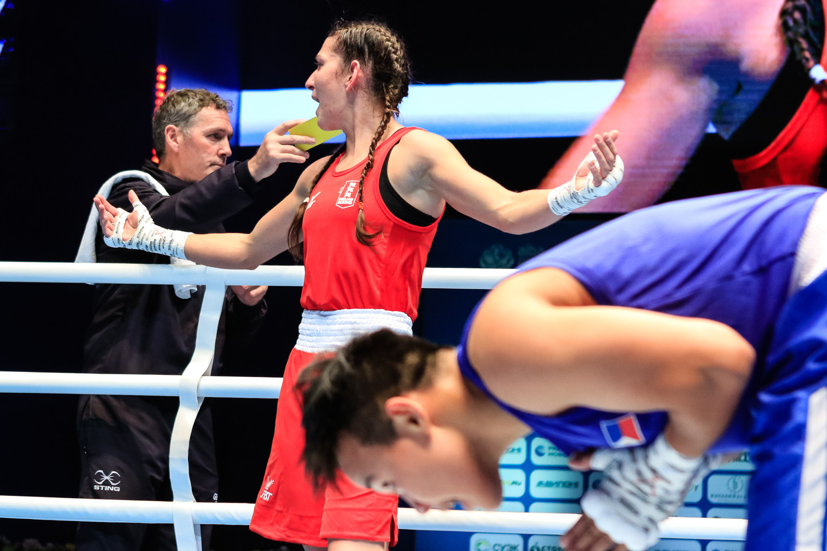 Karriss Artingstall of England was also unhappy with the result of her featherweight bout with Nesthy Petecio of the Philippines ©AIBA