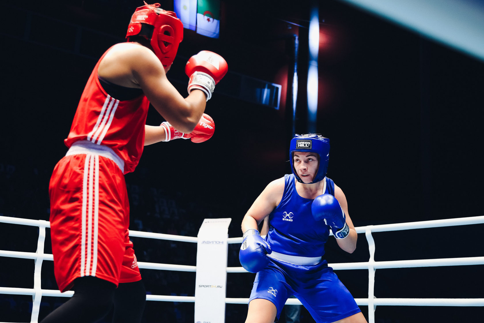 Lauren Price of Wales claimed the middleweight title at the AIBA Women's World Championships ©AIBA