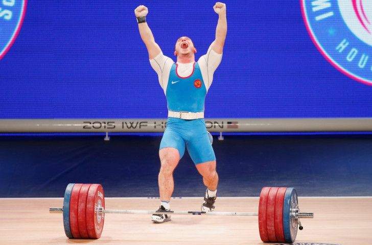Russia's Artem Okulov won the men's 85kg clean and jerk and overall titles ©Getty Images