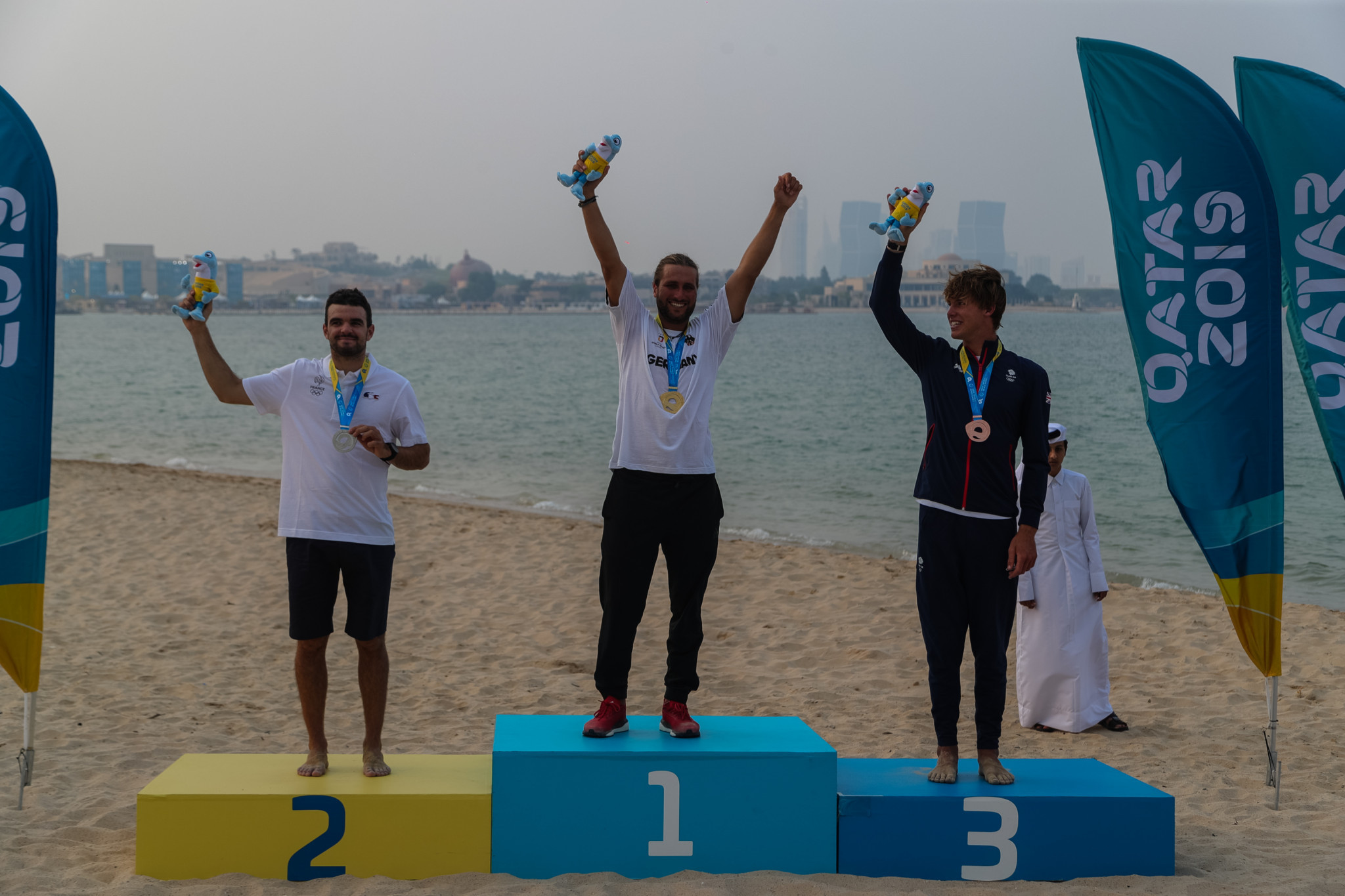Florian Gruber is the first winner of kitefoil gold at a World Beach Games ©awbgqatar