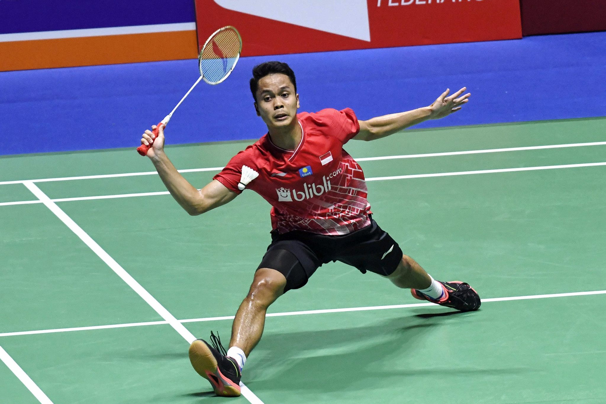 Ginting cruises into second round of BWF French Open in Paris