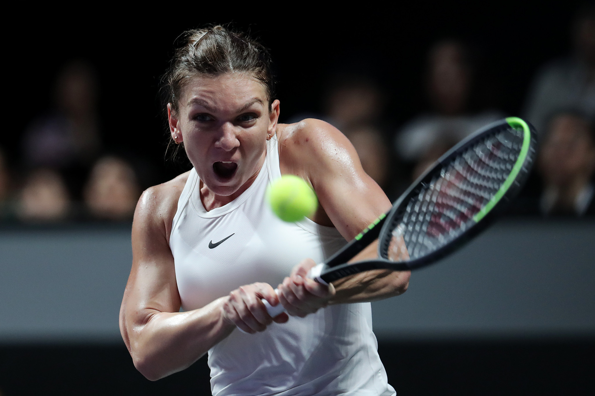 Romania's Simona Halep recovered from a set down to beat Canada's Bianca Andreescu ©Getty Images