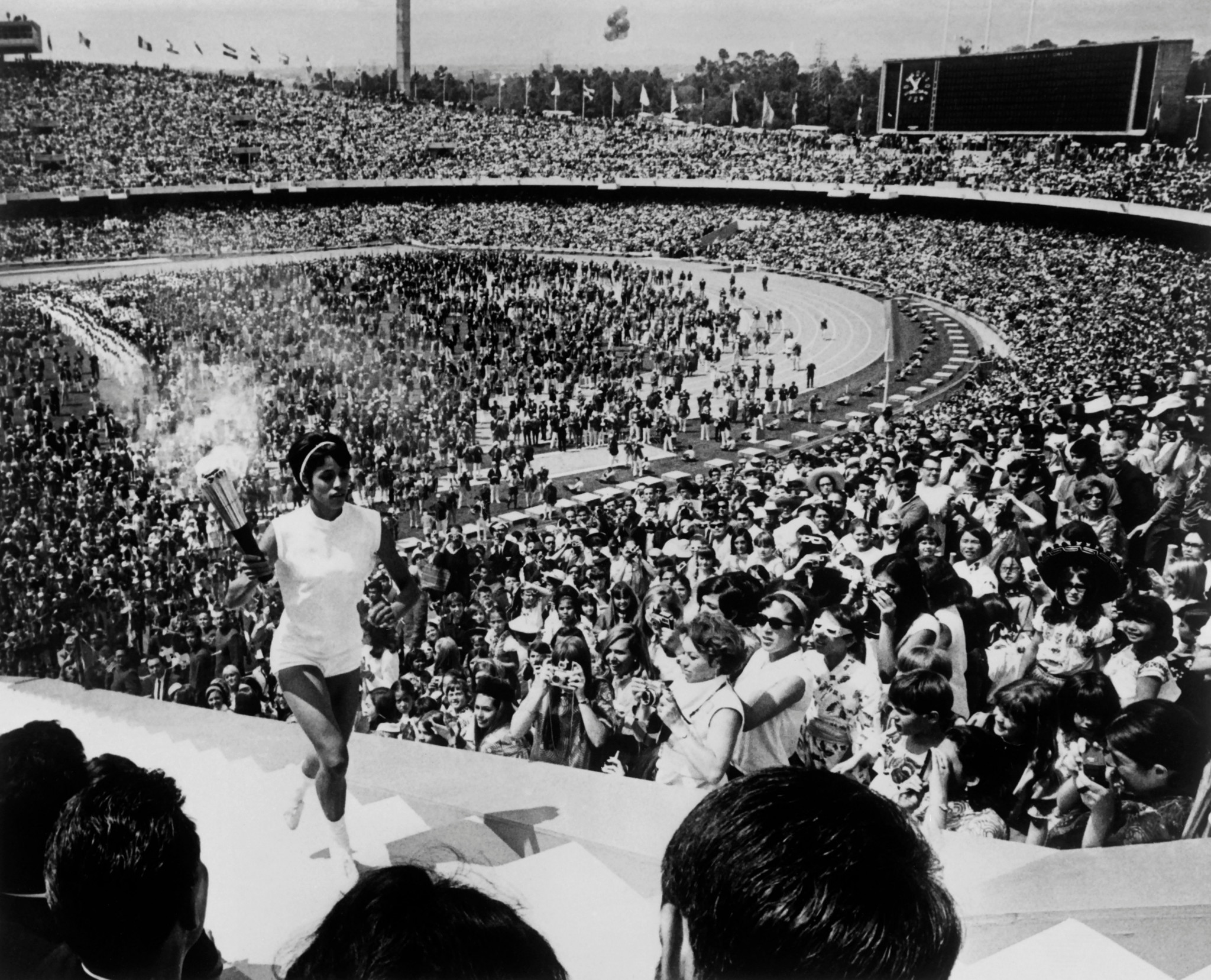 Norma Enriqueta Basilio makes history at Mexico City 1968 when she becomes the first woman to light the Olympic cauldron ©Getty Images