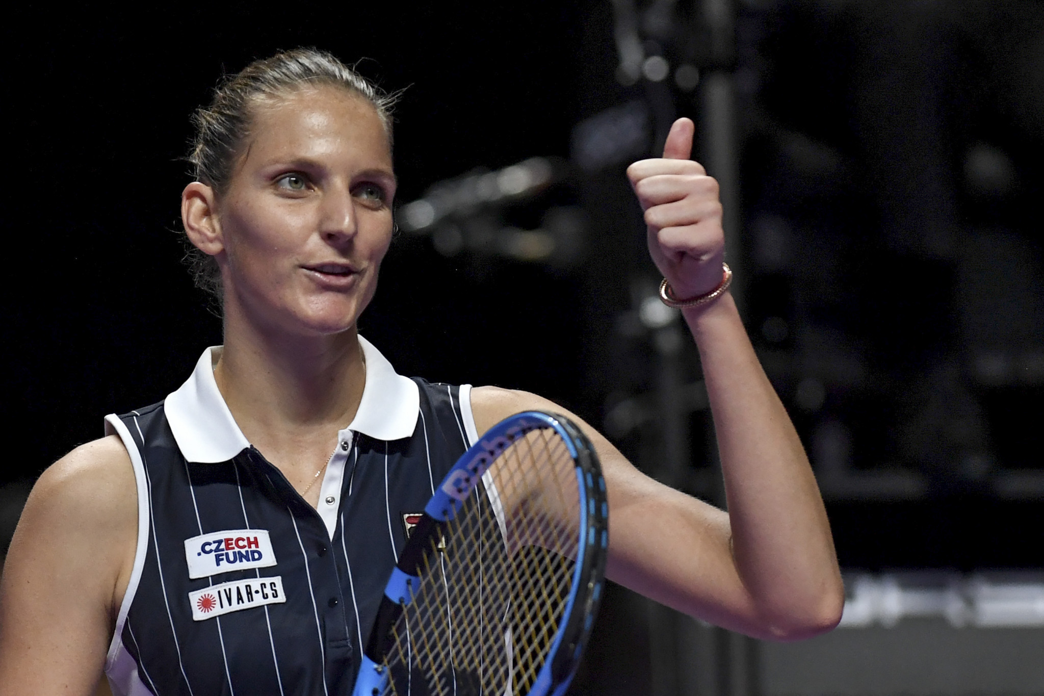 Plíšková beats Halep to complete last-four at WTA Finals