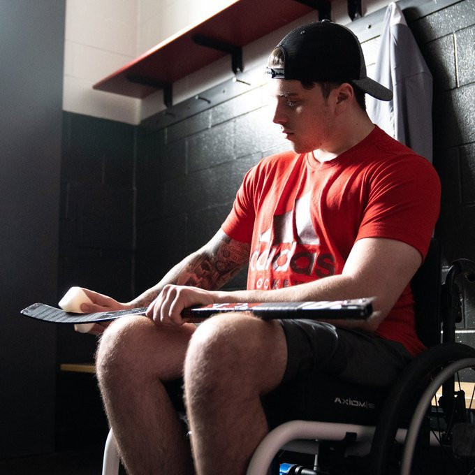 Ryan Straschnitzki, who was paralysed from the chest down in a bus crash last year, is a member of the PX3 AMP hockey team but is unavailable to compete in the USA Hockey Sled Classic due to previously scheduled surgeries ©adidas Canada/Twitter
