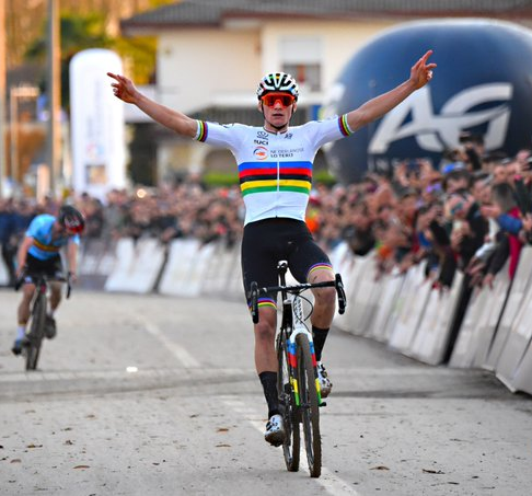 Mathieu van der Poel won the men's elite title ©Twitter/UEC Cycling