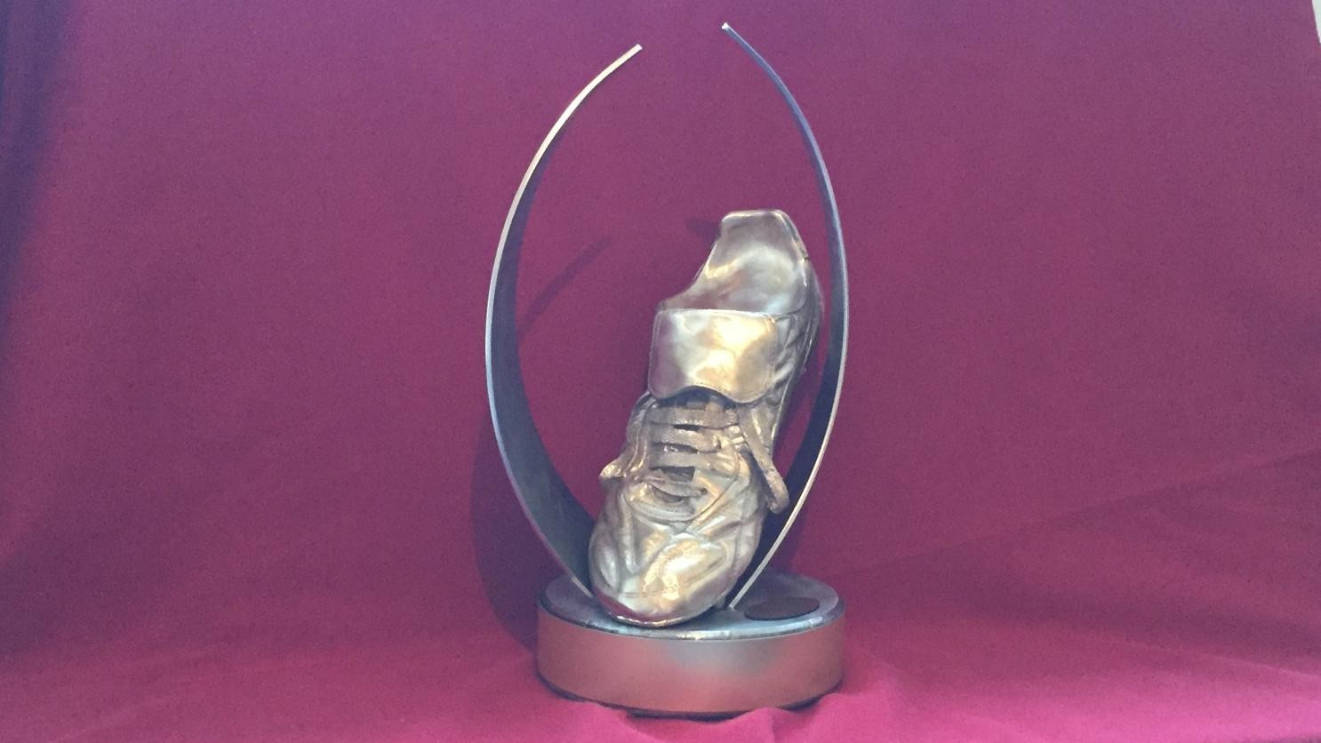 International Rugby League has unveiled new golden boot trophies ©IRL