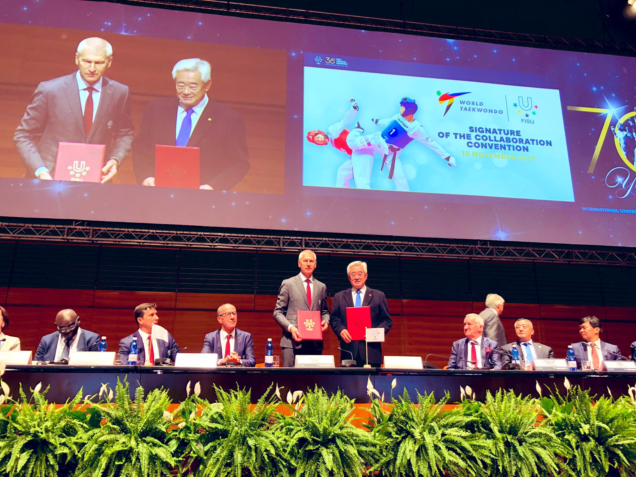 FISU and World Taekwondo are work closely together on a number of projects after Oleg Matytsin and Choue Chung-won signed an agreement ©World Taekwondo