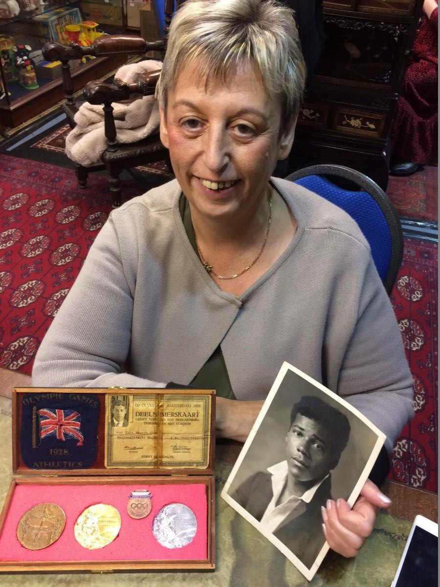 The medals were put up for auction in Derbyshire by Christine Downham after they were valued when she appeared on BBC programme Antiques Roadshow ©Hansons