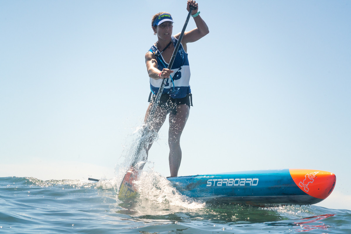 Esperanza Barreras of Spain cruised into tomorrow's standup paddle technical final ©ISA 