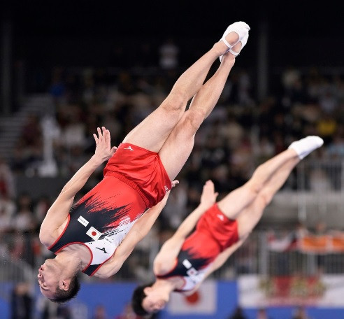 Japan sweep team synchronised events at Trampoline Gymnastics World Championships