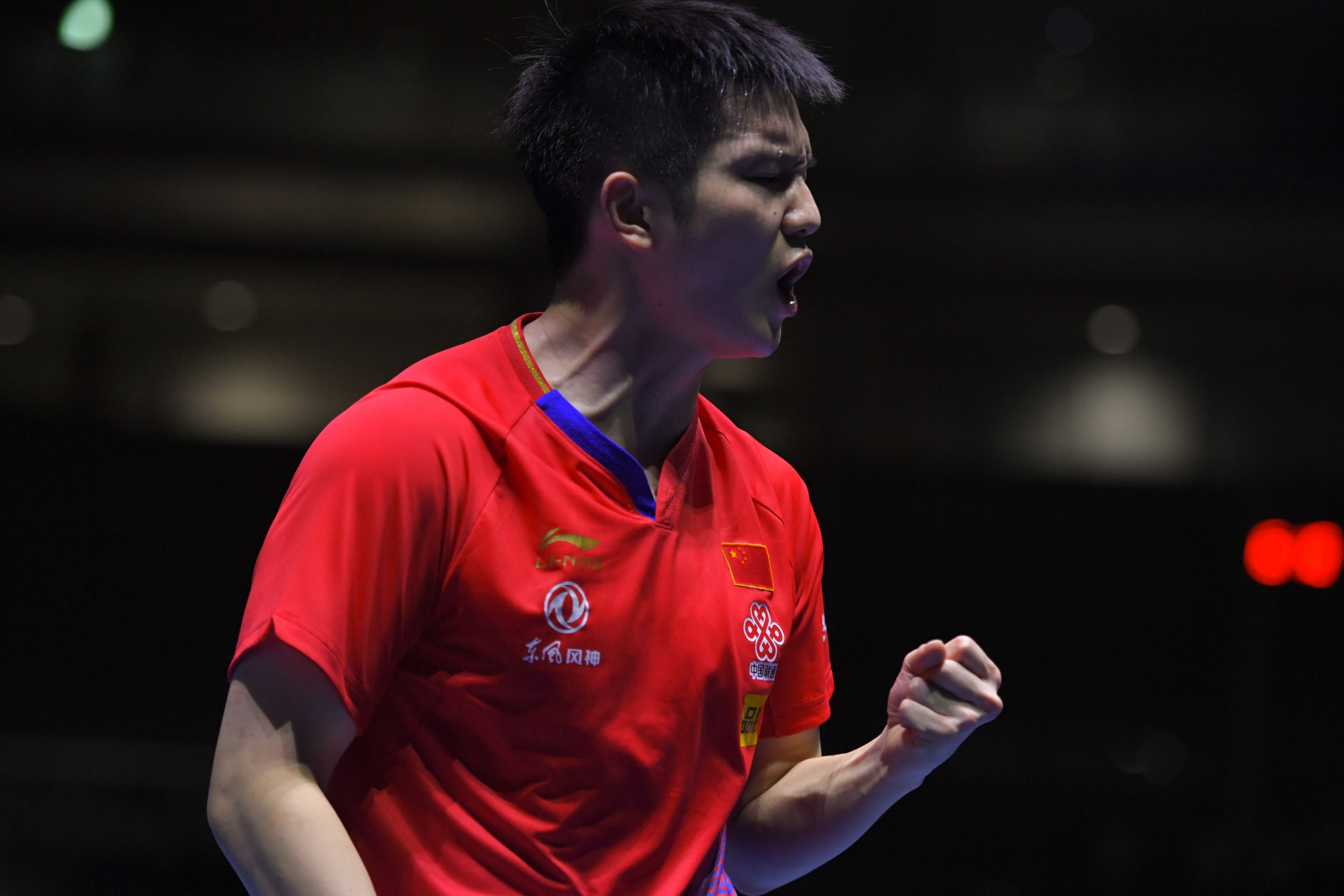 Fan beats Harimoto to defend title at ITTF Men's World Cup