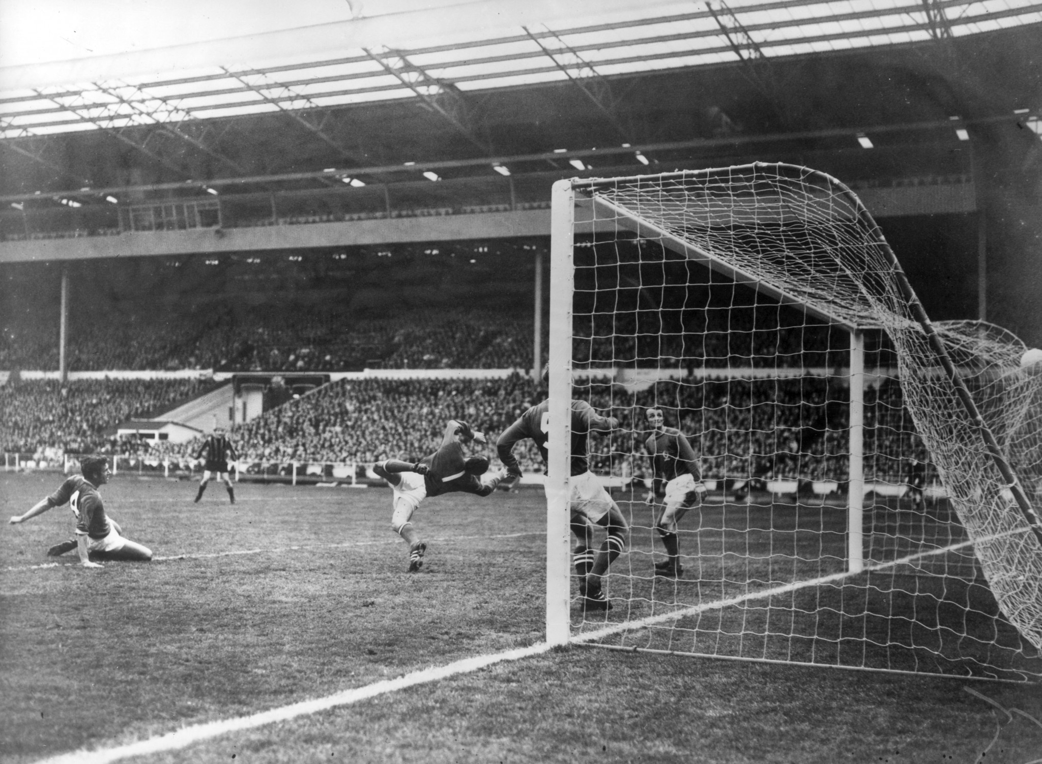 The FA Cup Final won and lost - Neil Young's goal earns victory for Manchester City over Leicester City in 1969 ©Getty Images
