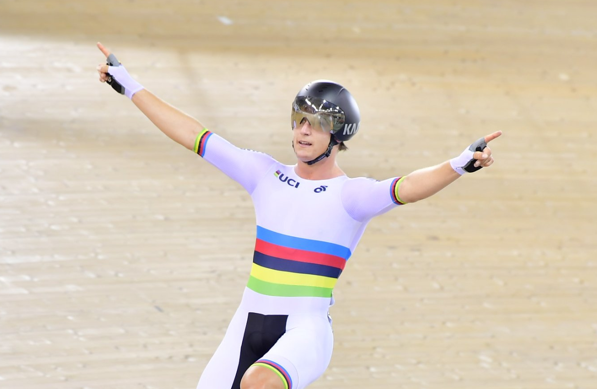 Home fans inspire Stewart at UCI Track World Cup in Cambridge