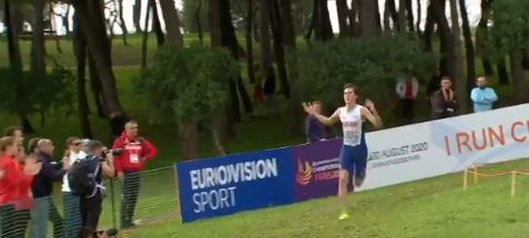 Jakob Ingebrigtsen and Yasemin Can win fourth successive titles at European Cross Country Championships