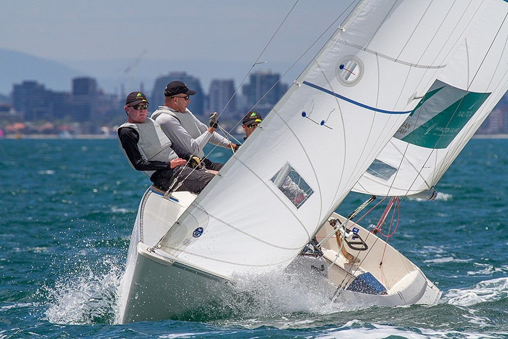 Australia's sonar team remain on course for gold