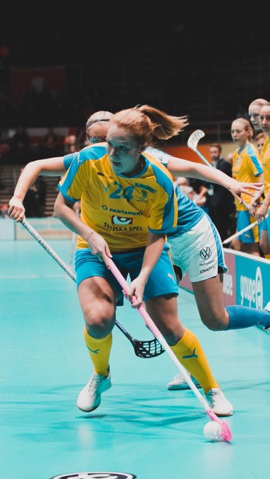 Sweden through to seventh successive Women's World Floorball Championships final