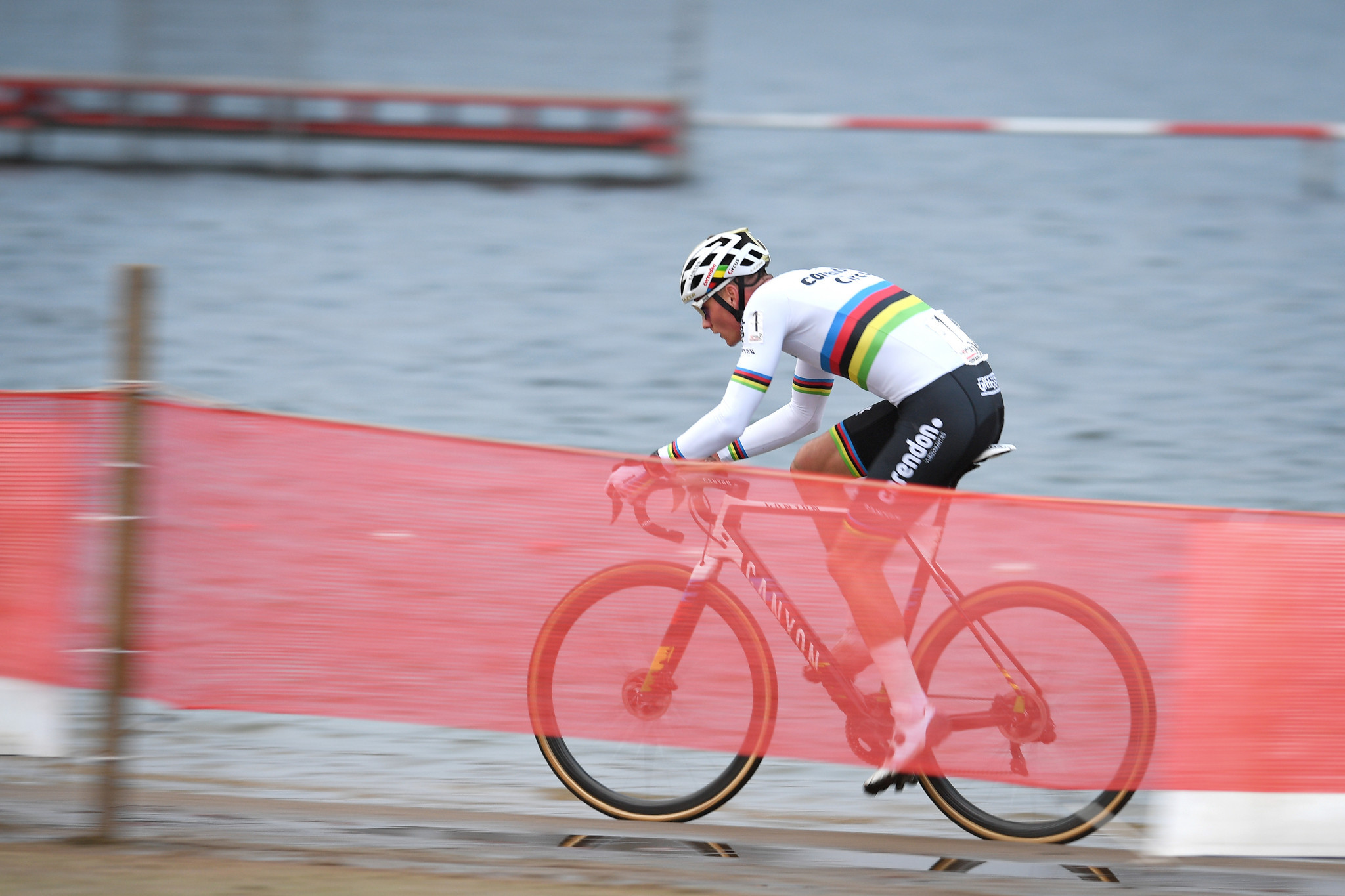 Van der Poel seeking to extend UCI Cyclo-cross World Cup win streak in Namur