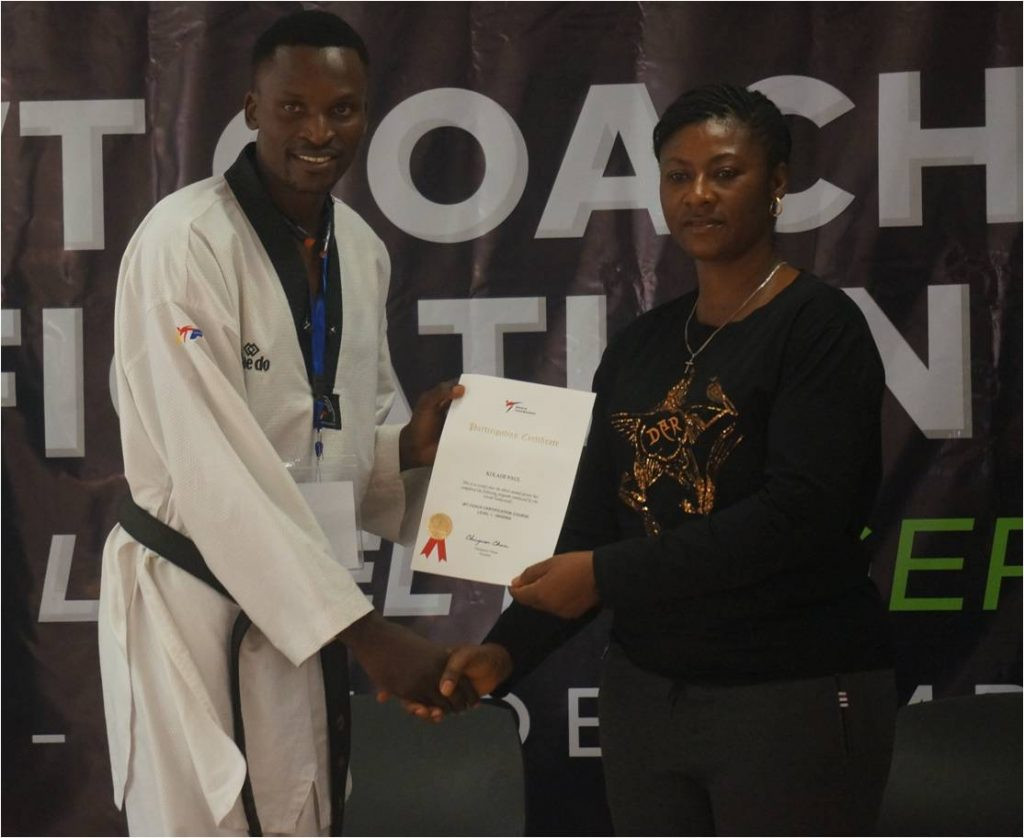 Participants were presented with certificates following the end of the course ©NTF