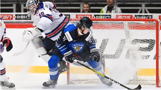 Holders Finland are through to the semi-finals of the IIHF World Junior Championship after beating the United States 1-0 today ©Matt Zambonin/HHOF-IIHF Images