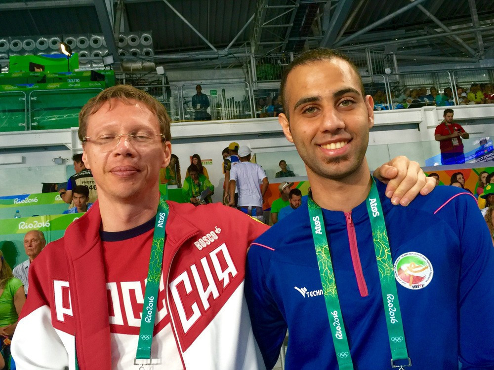Mahdi Pourrahnama, right, will be a big favourite for Paralympic gold at Tokyo 2020 ©IPC