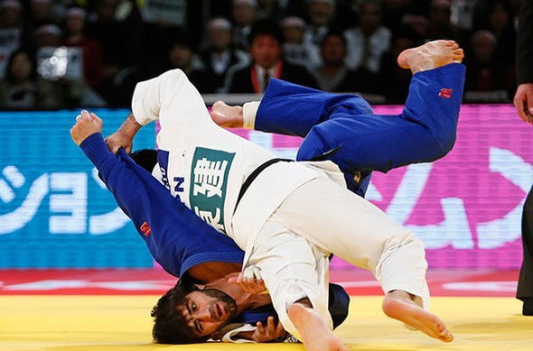 Japan's Naohisa Takato beat Russia's Beslan Mudranov in the men's under 60kg final