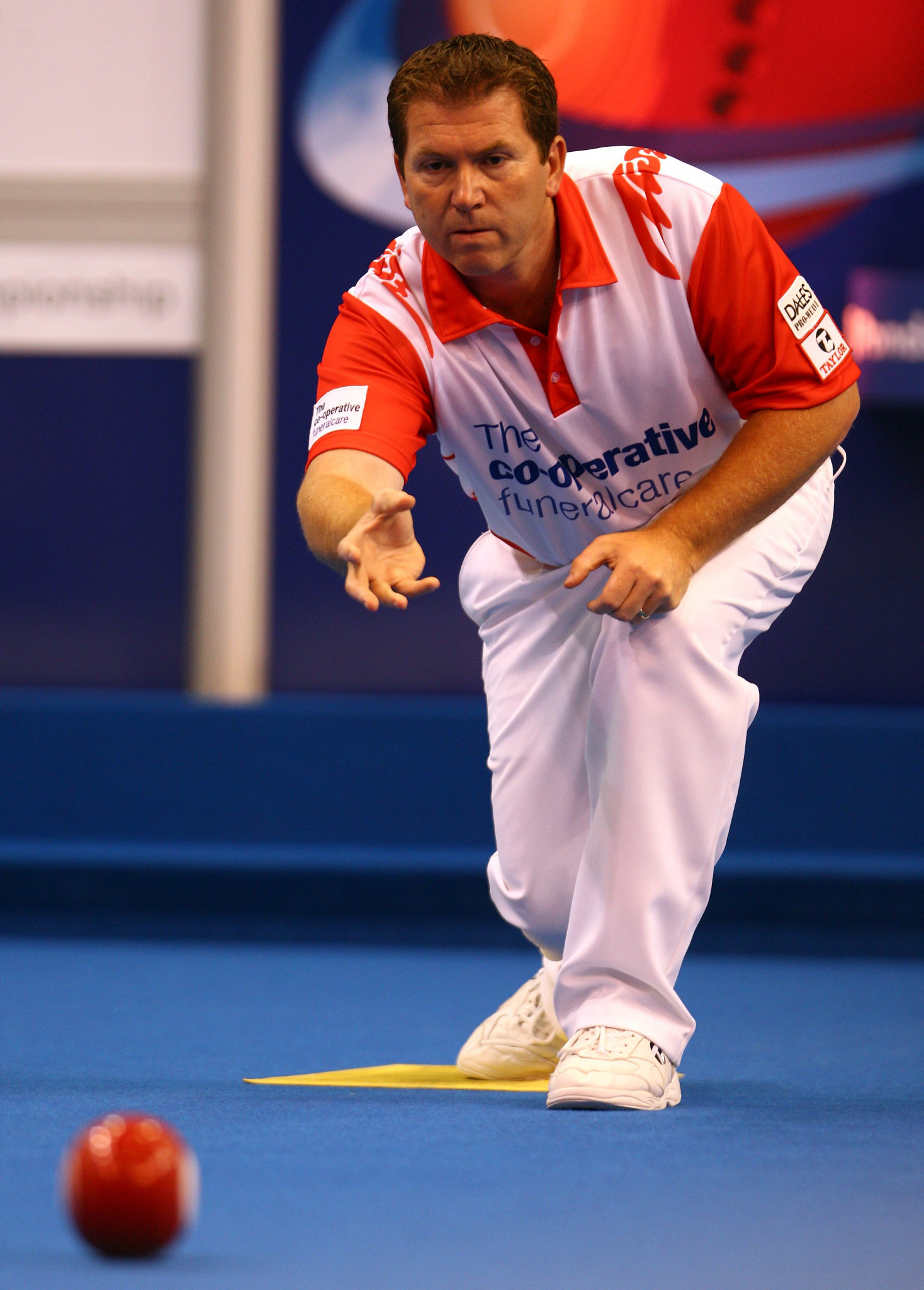 England's Mervyn King progressed to the semi-final of the World Indoor Bowls Championships alongside teammate Scotland's David Gourlay ©Getty Images