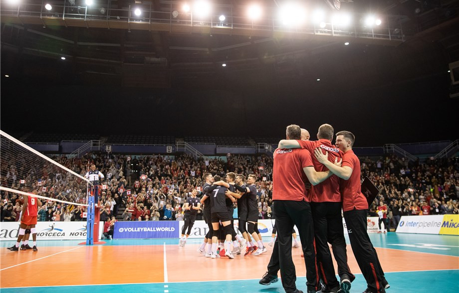 Canada's men move to brink of Tokyo 2020 after five-set thriller at Olympic volleyball qualifier