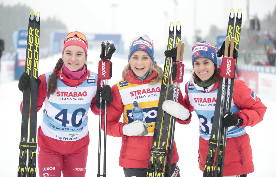 It was yet another happy day for Therese Johaug, centre ©Nordic Focus