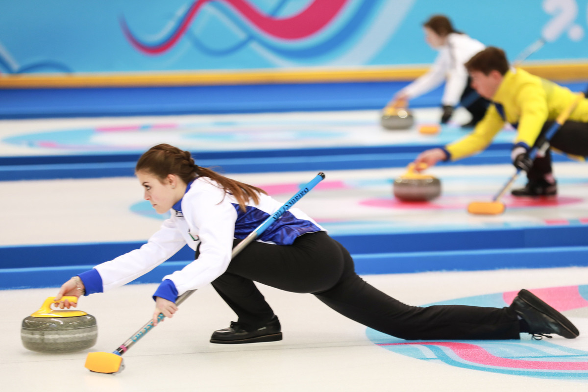 The mixed NOC mixed doubles curling event got underway in Champery ©WCF