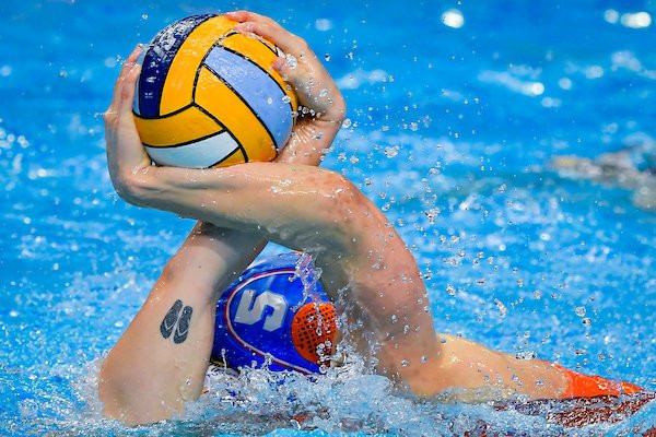 Holders Netherlands among quarter-finalists at Women's European Water Polo Championship