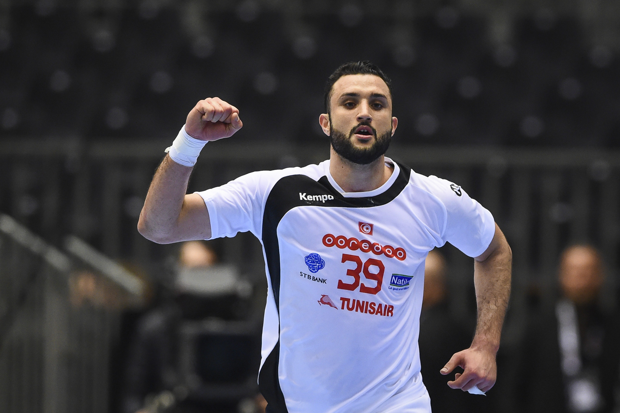 Hosts Tunisia reach African Men's Handball Championship semi-final