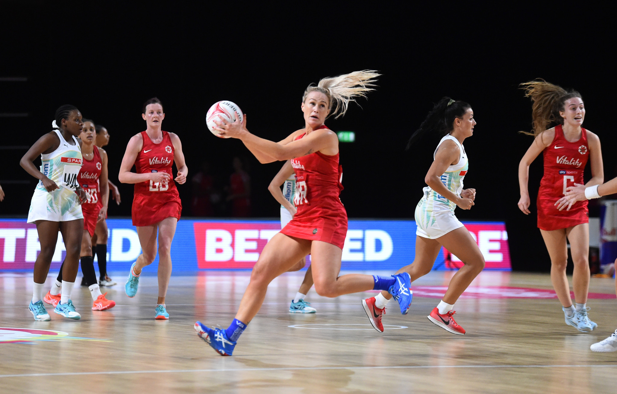 England beat South Africa 58-54 to keep their Netball Nations Cup hopes alive ©Getty Images