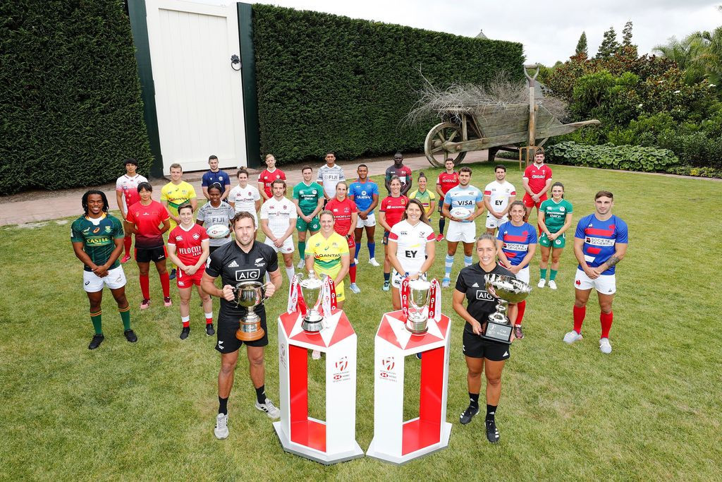 Men's and women's events in the World Rugby Sevens Series will be staged together for the first time in Hamilton, New Zealand this weekend ©World Rugby