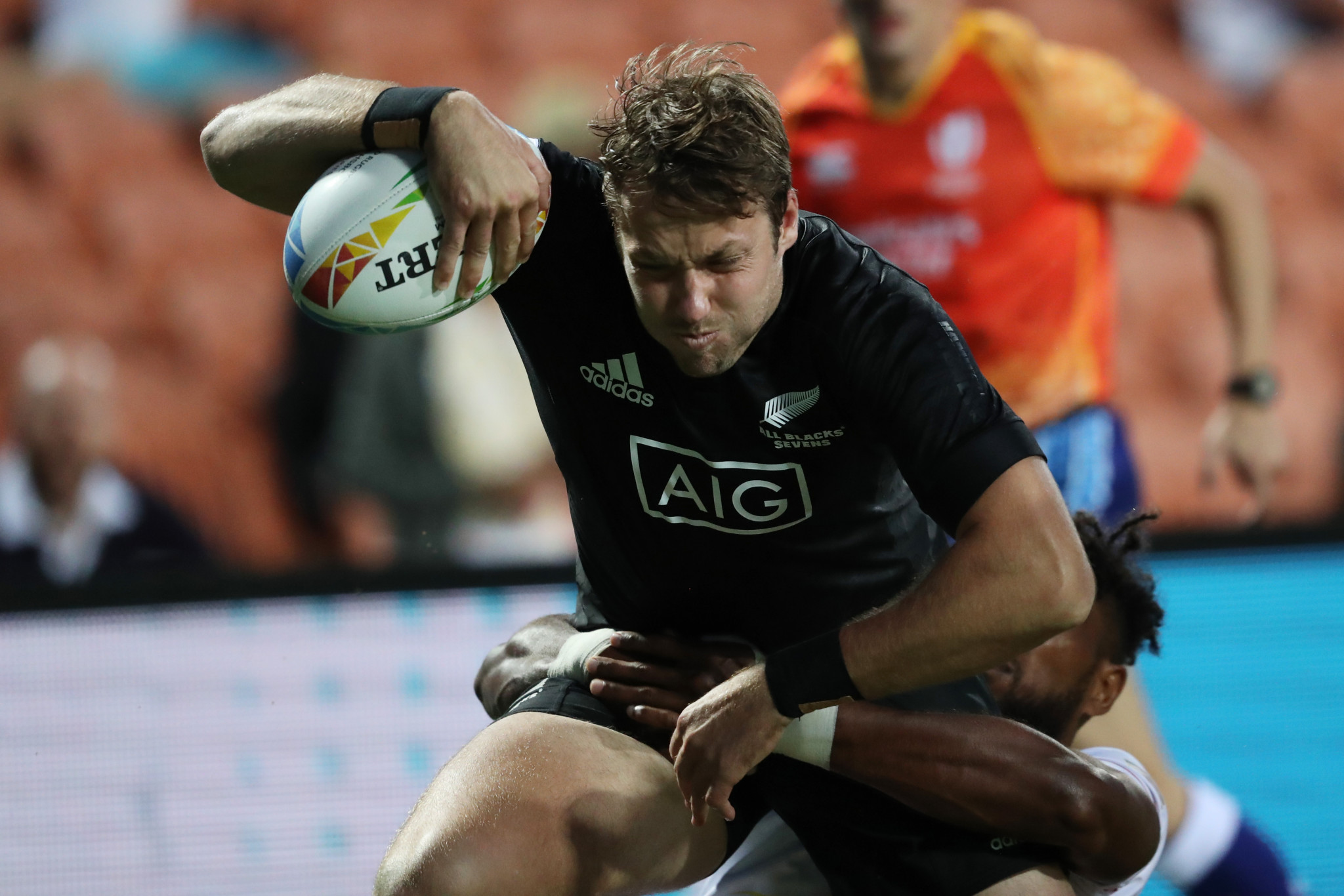 New Zealand's Tim Mikkelson in the Sevens Series against USA ©Getty Images