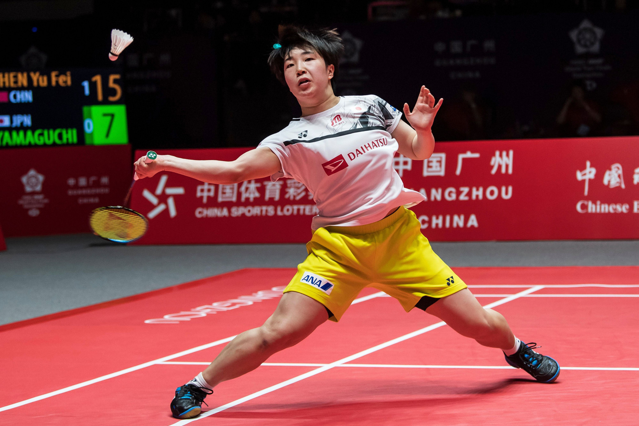 Yamaguchi comes through in thrilling semi-final at BWF Thailand Masters