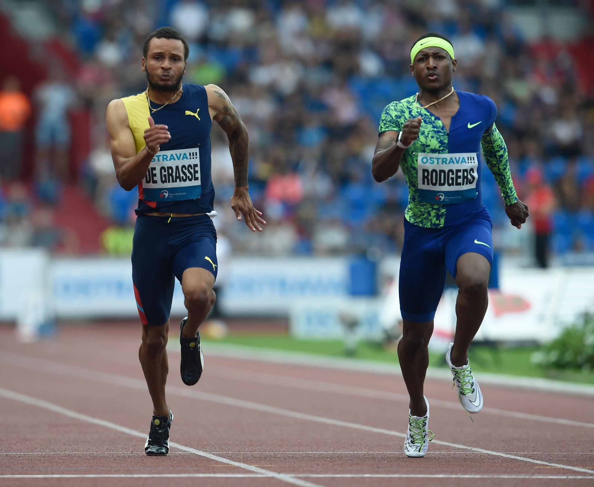 Andre De Grasse of Canada and Mike Rodgers of United States compete during the 100m at the 2019 Golden Spike Athletics meeting in Ostrava, Czech Republic © Getty Images