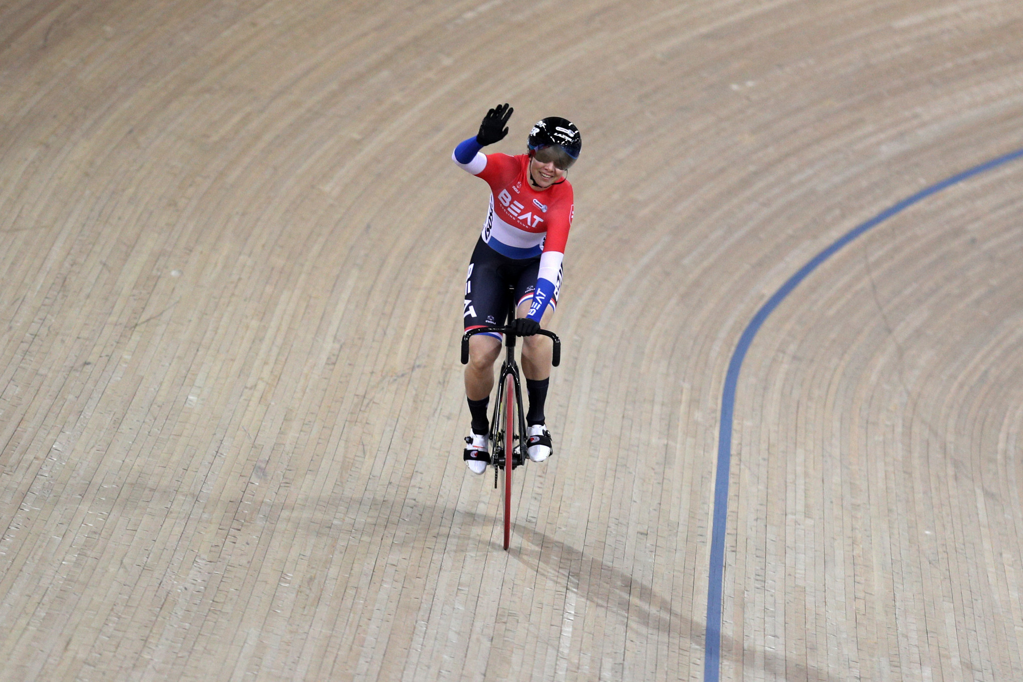 Van Riessen strikes gold again as UCI Track World Cup season concludes in Milton