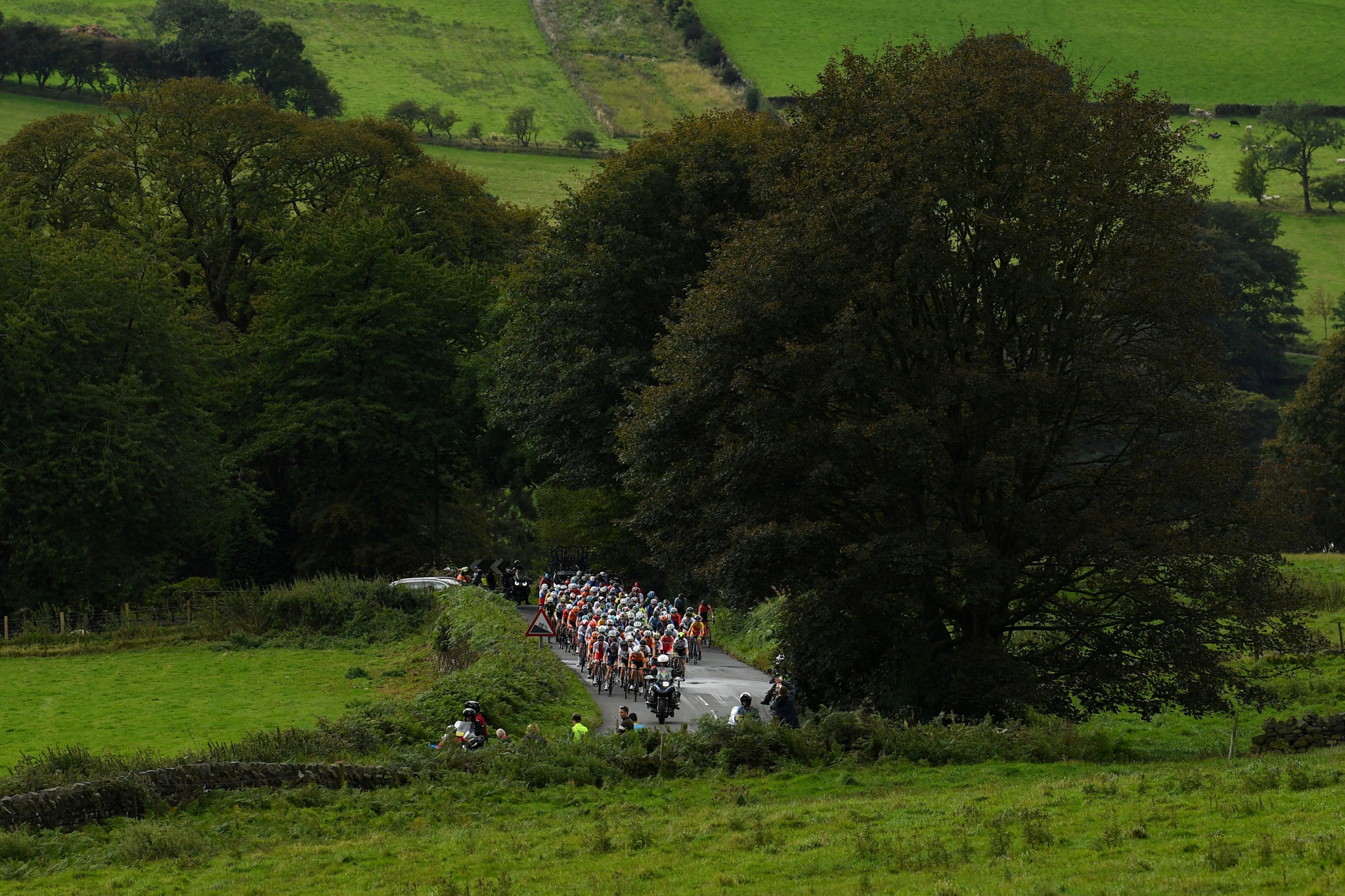 The front pack of the women's elite race in Yorkshire ©Getty Images