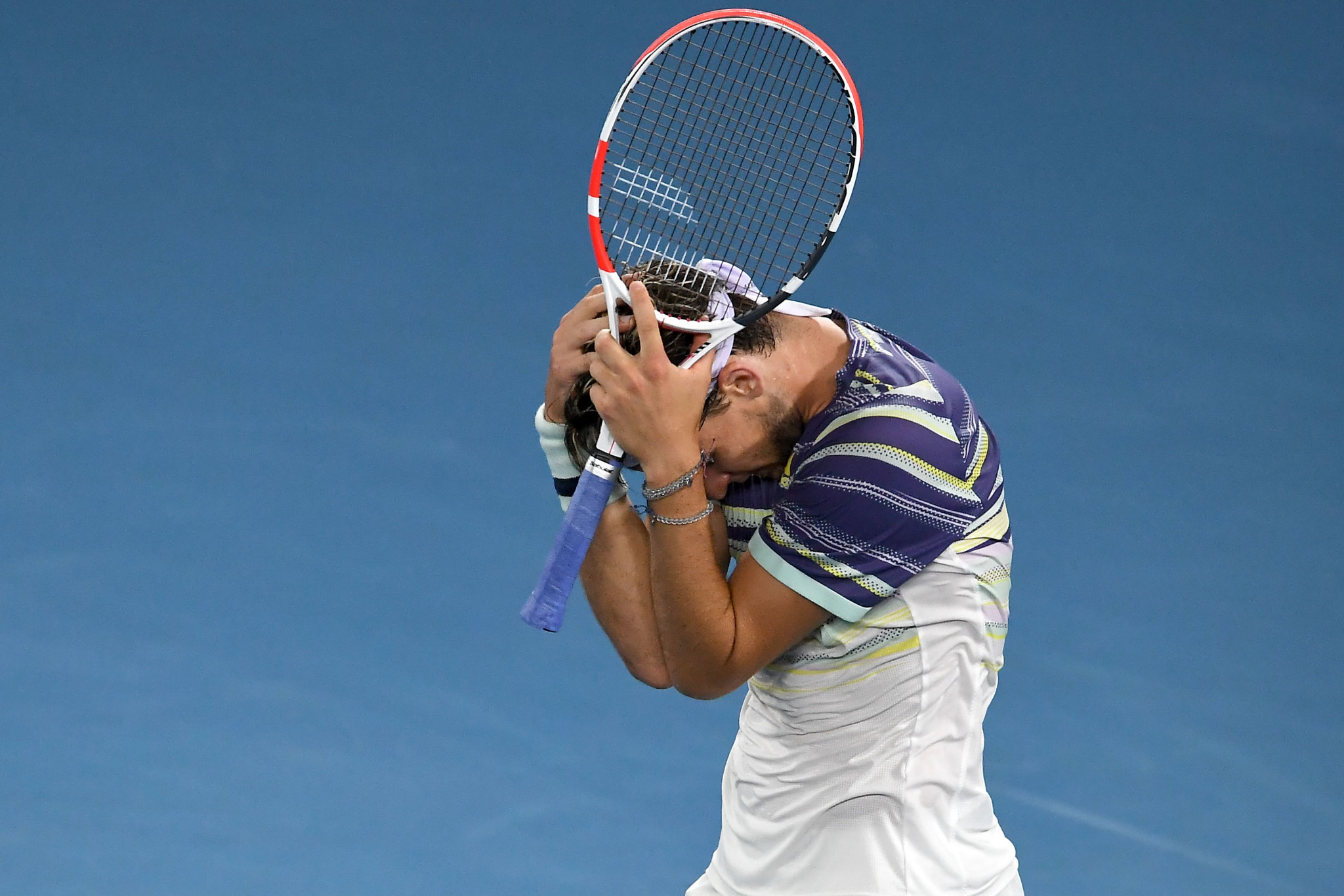 Thiem stuns Nadal at Australian Open